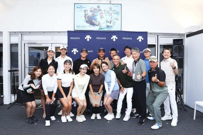 ：看见工艺、香气与城市美学的多重新信号冰球突破游戏网站“伊”手快报 月初新意(图12)