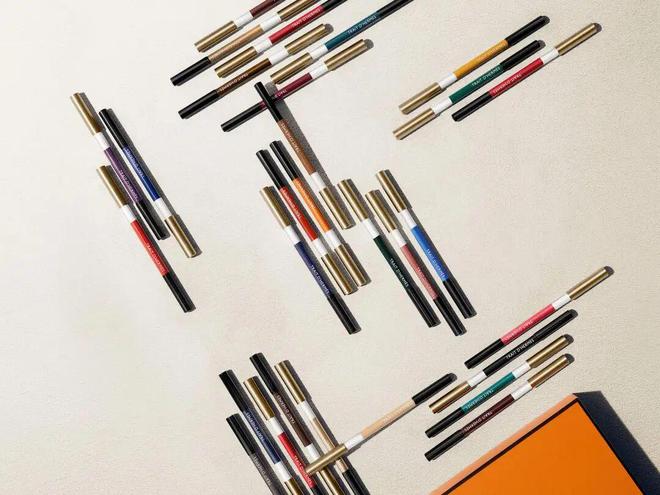 ：看见工艺、香气与城市美学的多重新信号冰球突破游戏网站“伊”手快报 月初新意(图37)